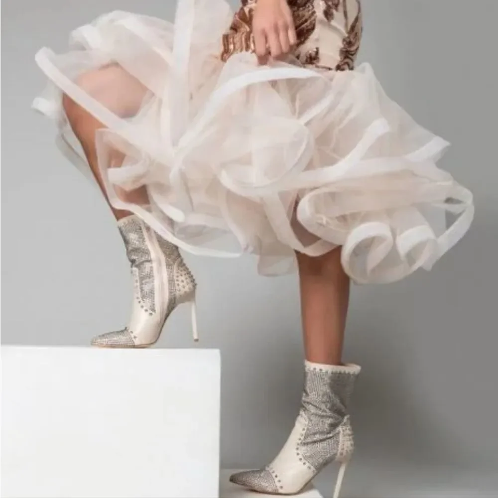 AZALEA WANG EMBROIDERY STILETTO HEEL BOOTIE - Picture 4 of 7